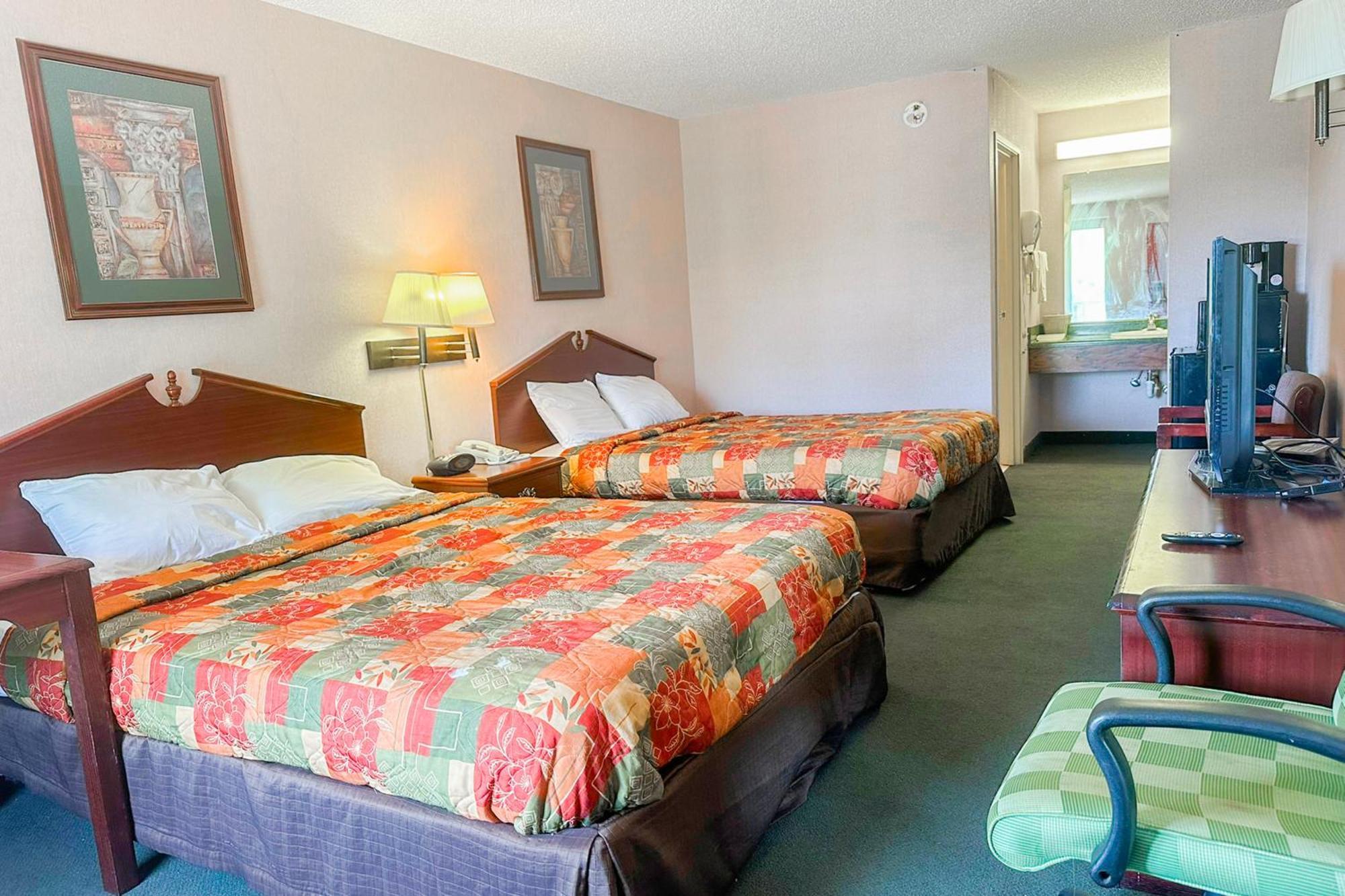 Oyo Hotel East Macon I-75 Esterno foto