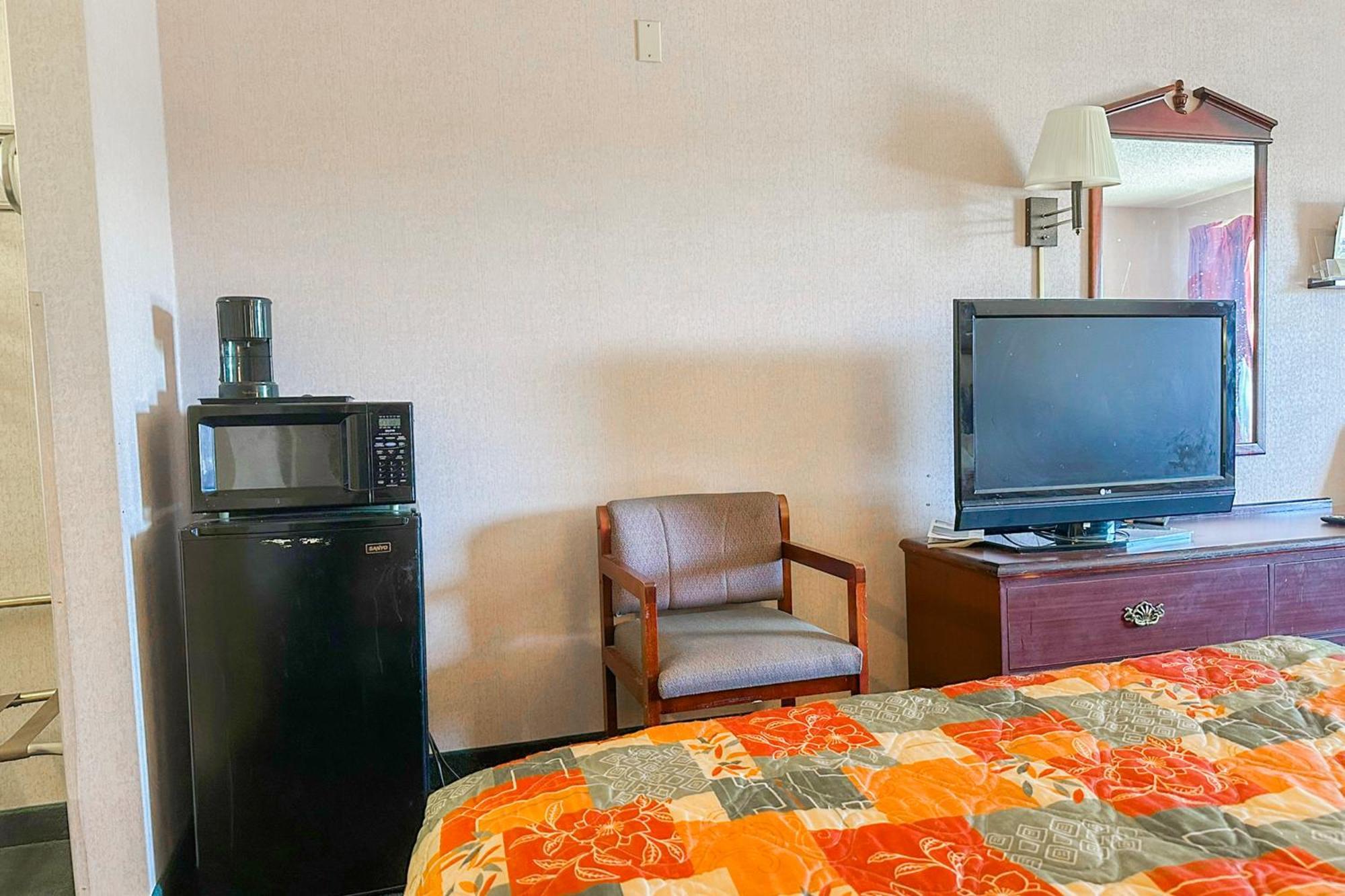 Oyo Hotel East Macon I-75 Esterno foto