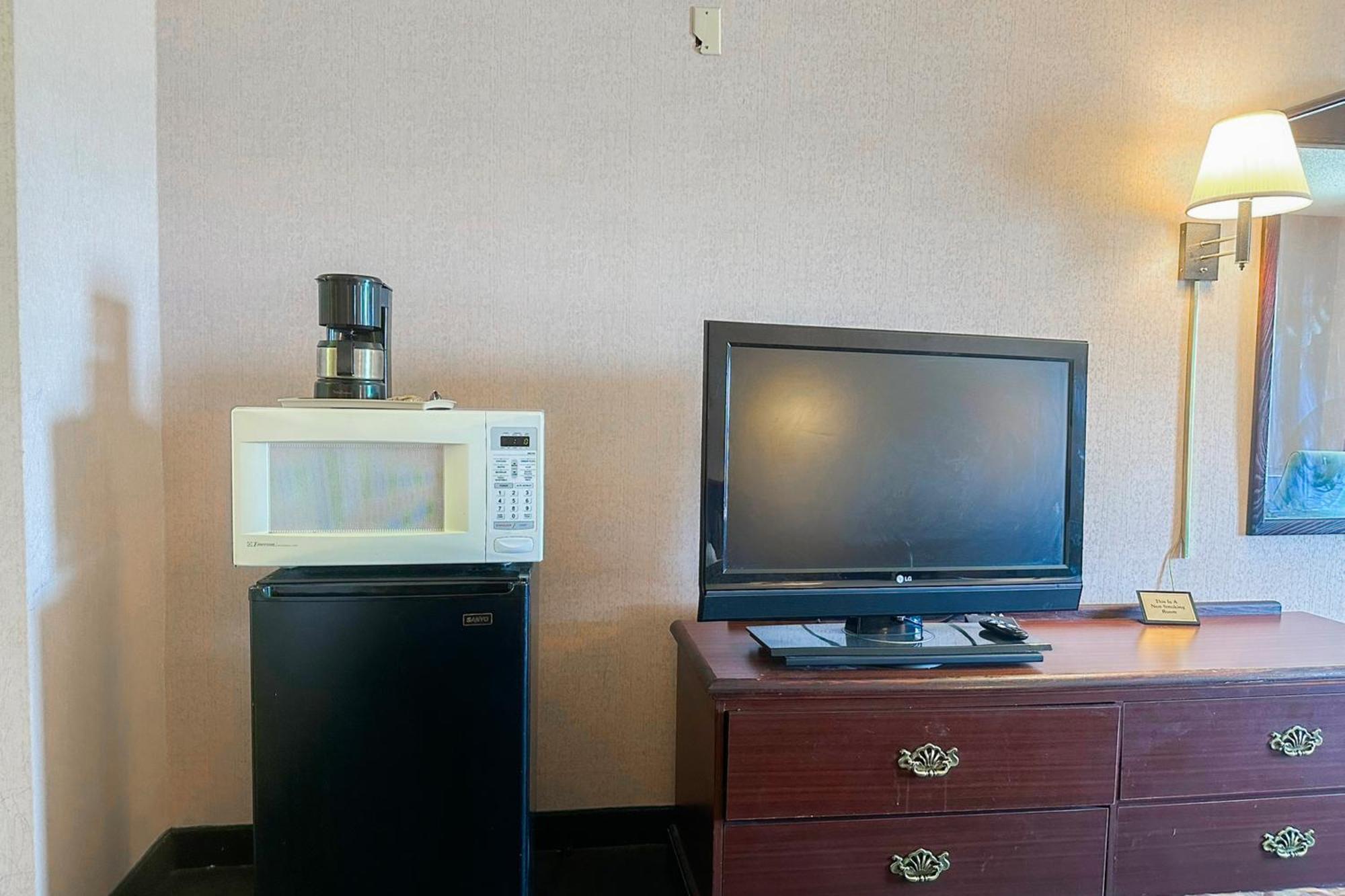 Oyo Hotel East Macon I-75 Esterno foto