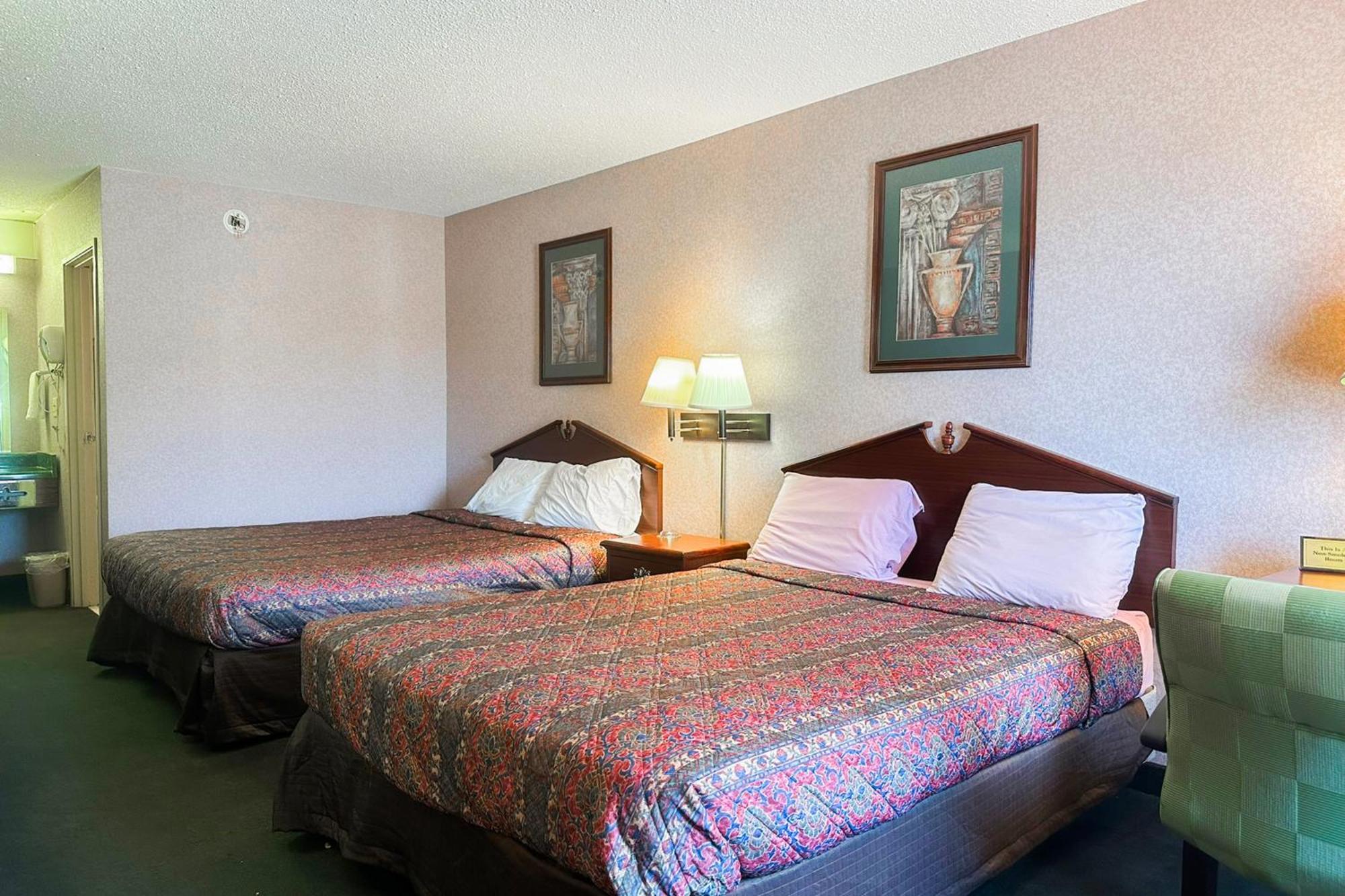 Oyo Hotel East Macon I-75 Esterno foto
